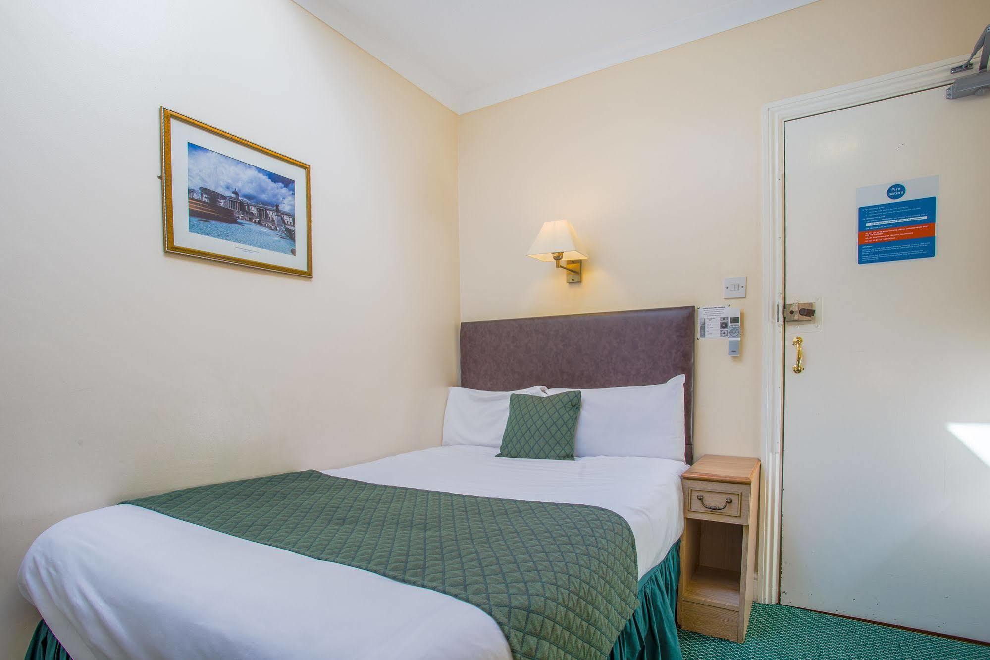 London Town Hotel Екстер'єр фото