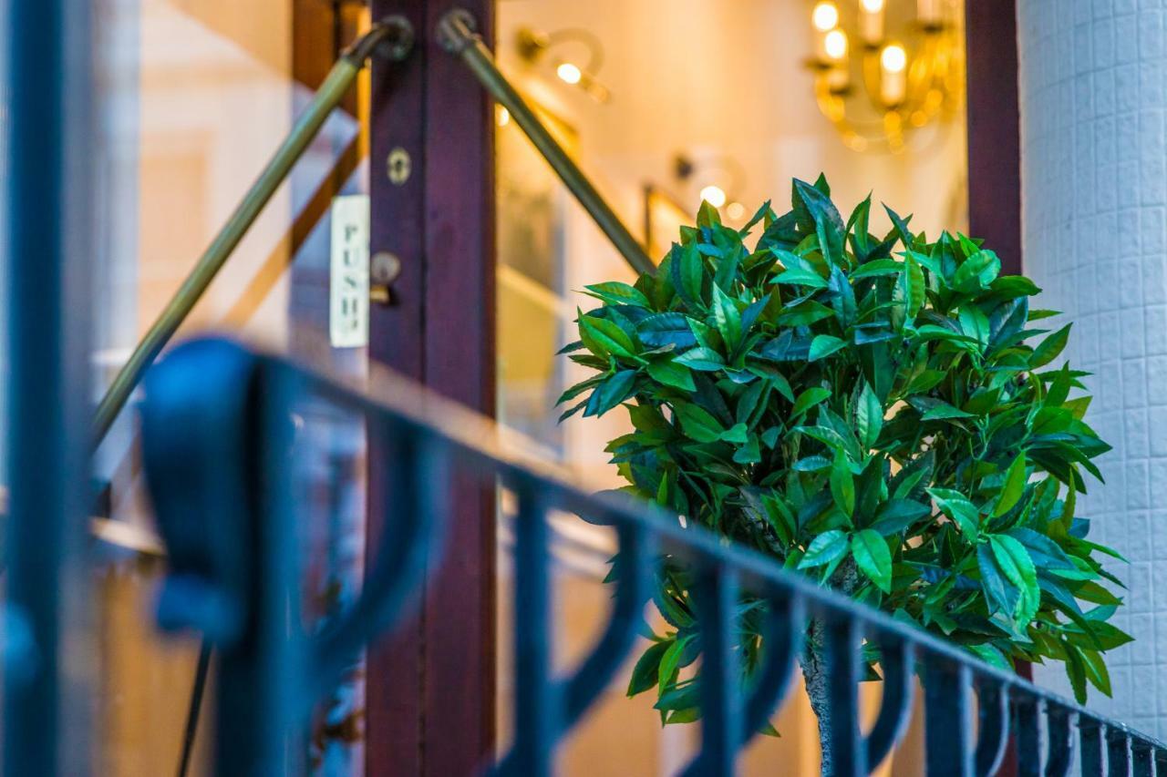 London Town Hotel Екстер'єр фото