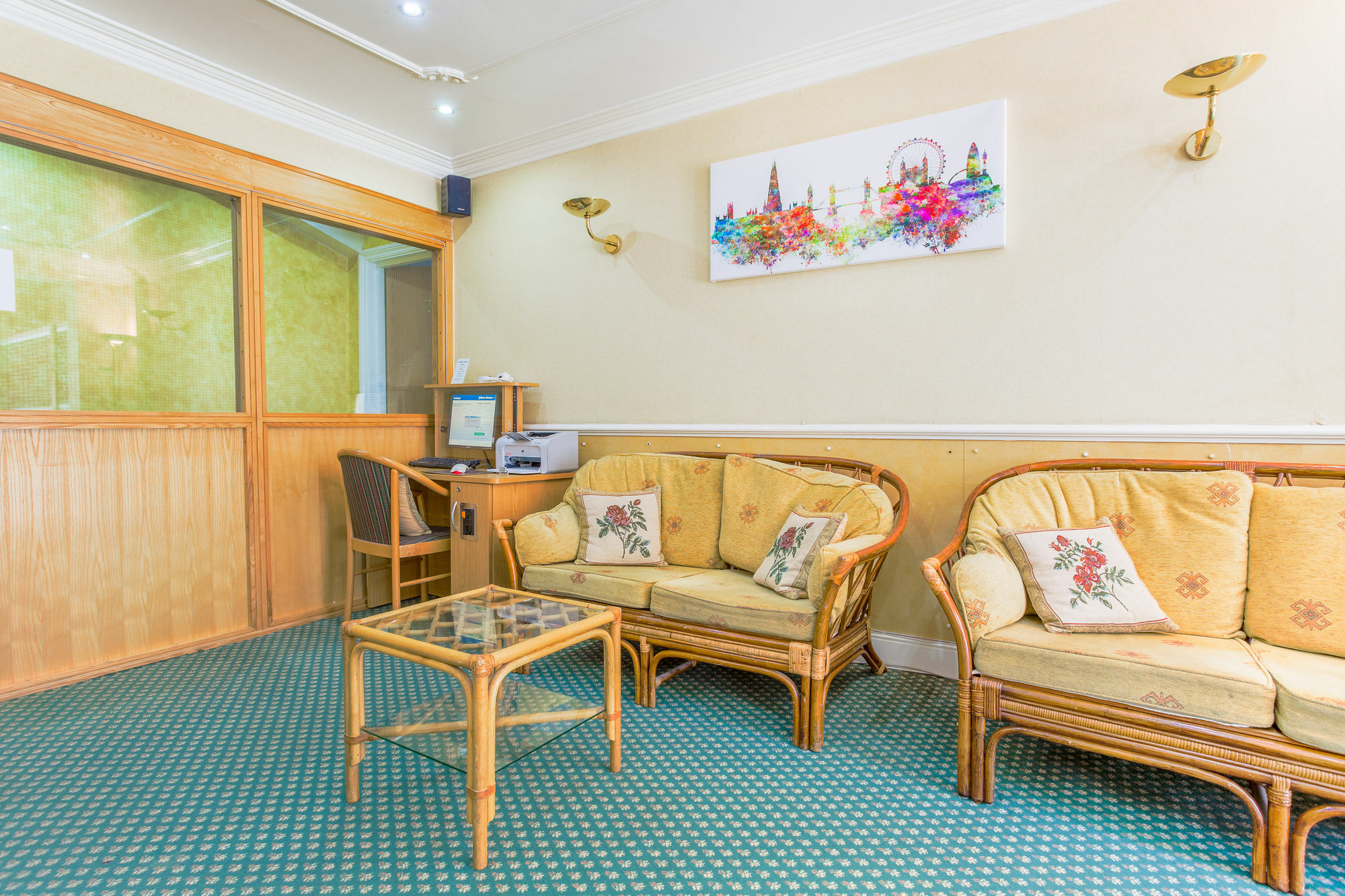 London Town Hotel Екстер'єр фото